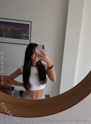 Luana.Hoffmann Nude Leaked Photo #32