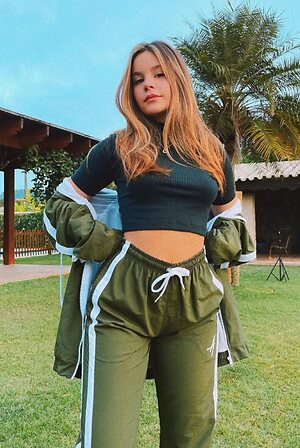 Luara Fonseca leaked photo #111