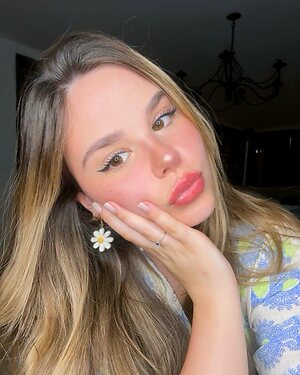Luara Fonseca leaked photo #112