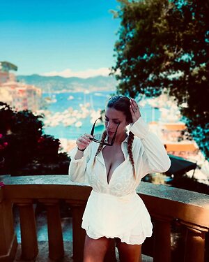 Lucia E Nude Leaked Photo #4