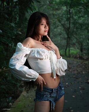Lucia Phan leaked photo #72