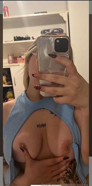Lucia Rossi Asmr