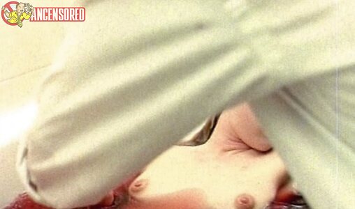Lucy Davenport Nude Leaked Photo #5