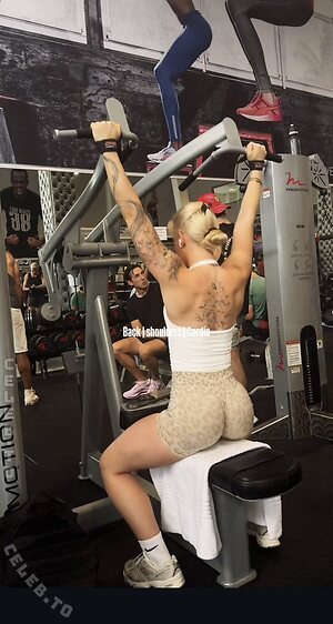 Lucy Fischer Nude Leaked Photo #6