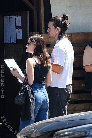 Lucy Hale Nude Leaked Photo #3