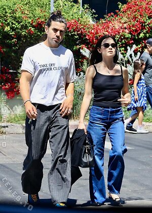 Lucy Hale Nude Leaked Photo #11