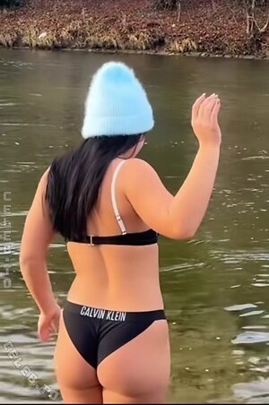 Lucy Lacht Nude Leaked Photo #2