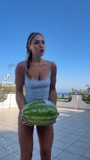 Lucy Lacht leaked photo #98