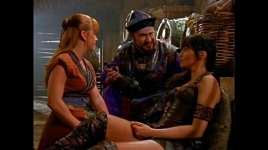 Lucy Lawless leaked photo #34