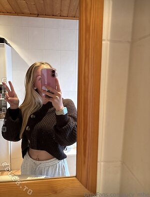 Lucy Michel leaked photo #5