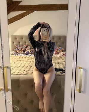 Lucy Müller Nude Leaked Photo #37