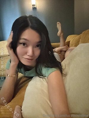 Lucy Mochi photo