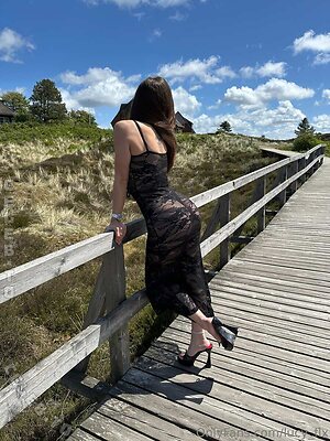Lucy Schiller photo