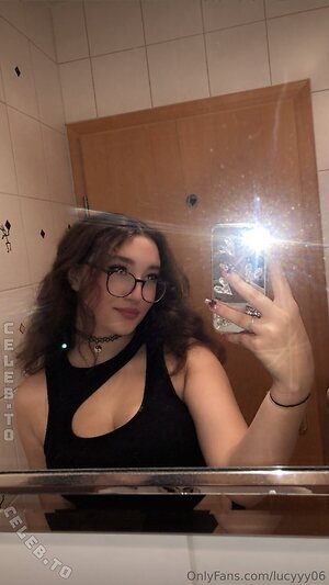 Lucyyy06 Nude Leaked Photo #74