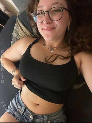 Lucyyy06 photo