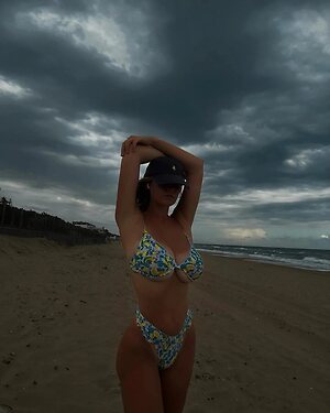 Ludovica M leaked photo #30