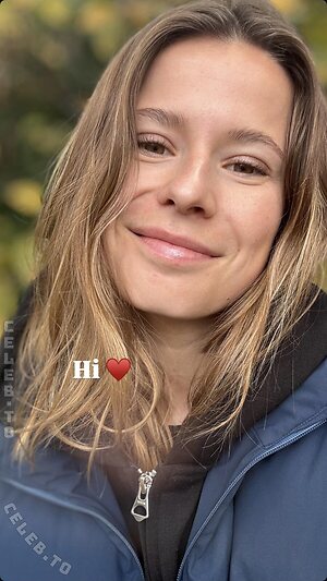 Luisa Neubauer Nude Leaked Photo #13