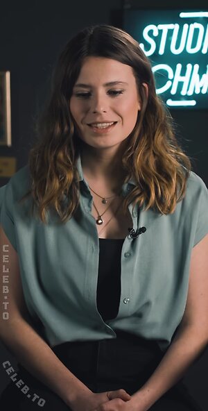 Luisa Neubauer Nude Leaked Photo #22