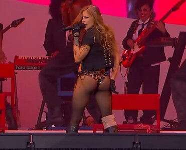 Luisa Sonza