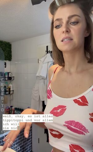 Luise Matejczyk leaked photo #58