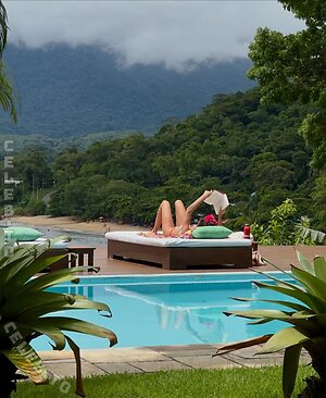 Luisinha Oliveira Nude Leaked Photo #8