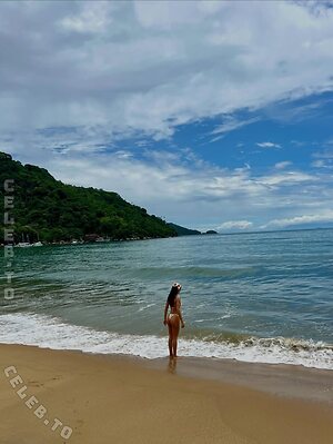 Luisinha Oliveira Nude Leaked Photo #11