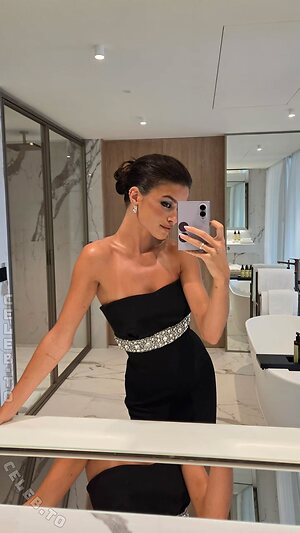 Luisinha Oliveira leaked photo #270