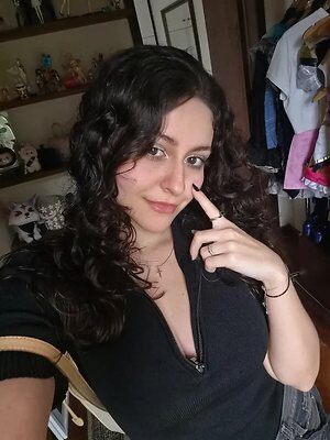 Luiza Velloso leaked photo #10