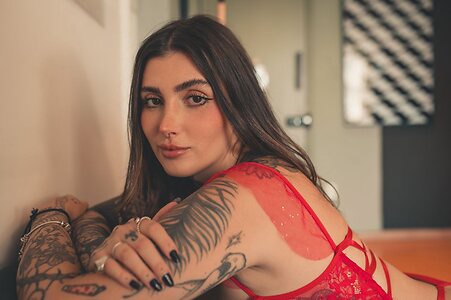 Lulu Valotta leaked photo #2