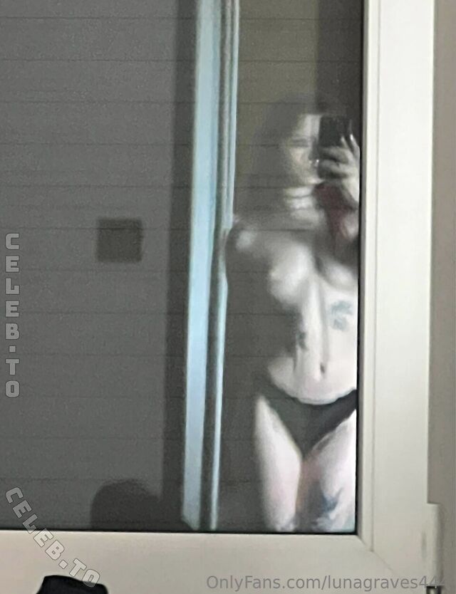 Luna Graves leaked photos