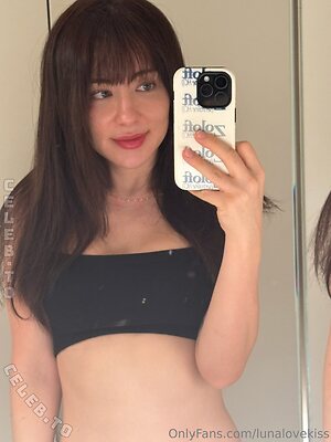 Luna Lovekiss Nude Leaked Photo #8