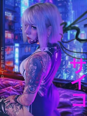 Luna Rave photo