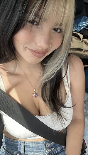 Luna leaked photo #48