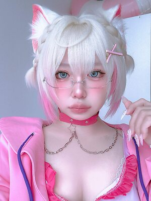 Luna leaked photo #63