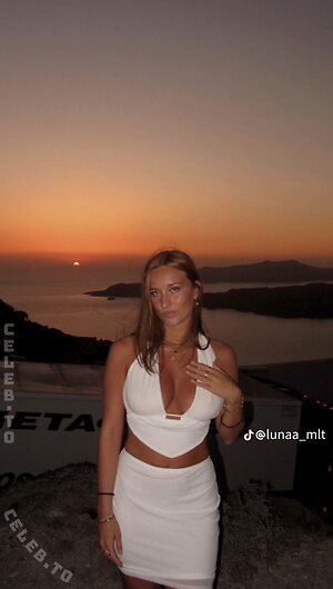 Lunaa_mlt Nude Leaked Photo #49