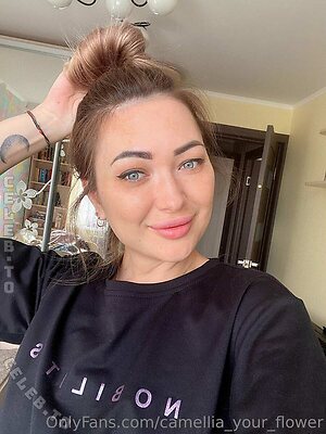 Lunaaura photo