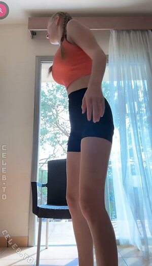 LunaX Nude Leaked Photo #4