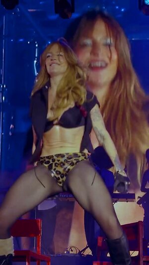 Luísa Sonza leaked photo #21