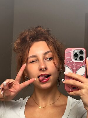 Lusiella leaked photo #86