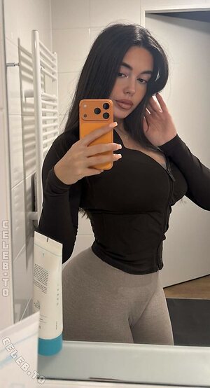 Lya Aylin Nude Leaked Photo #45