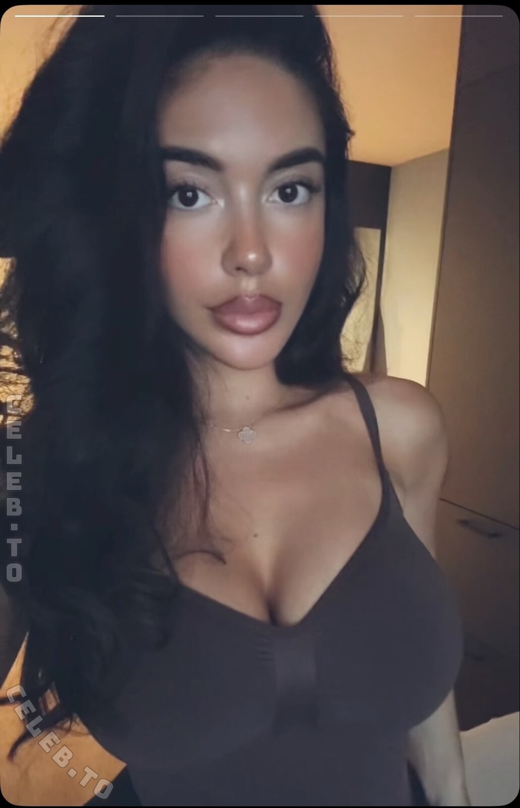 Lya Aylin photo
