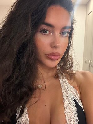 Lya Aylin leaked photo #291