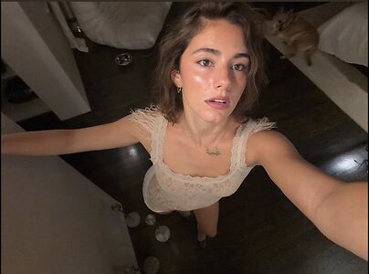 Lydia Campanelli leaked photo #2
