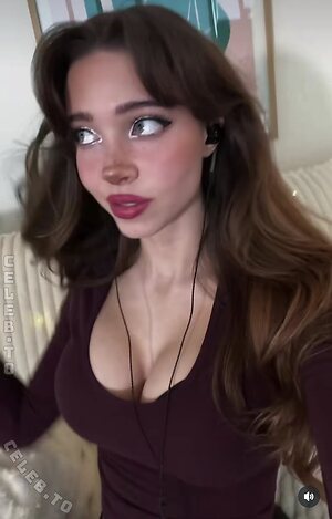 Lydia Violet Nude Leaked Photo #12