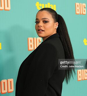 Lydia West leaked photo #6
