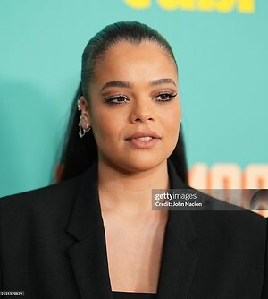 Lydia West leaked photo #8