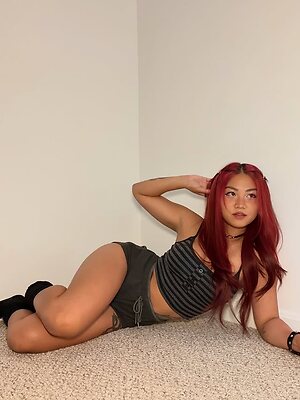 lyla.fit leaked photo #157