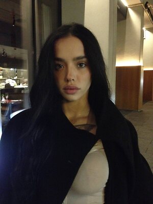 lyna_com leaked photo #11