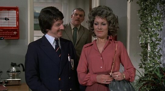 Lynda Bellingham leaked photo #4