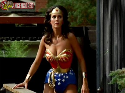 Lynda Carter leaked photo #25